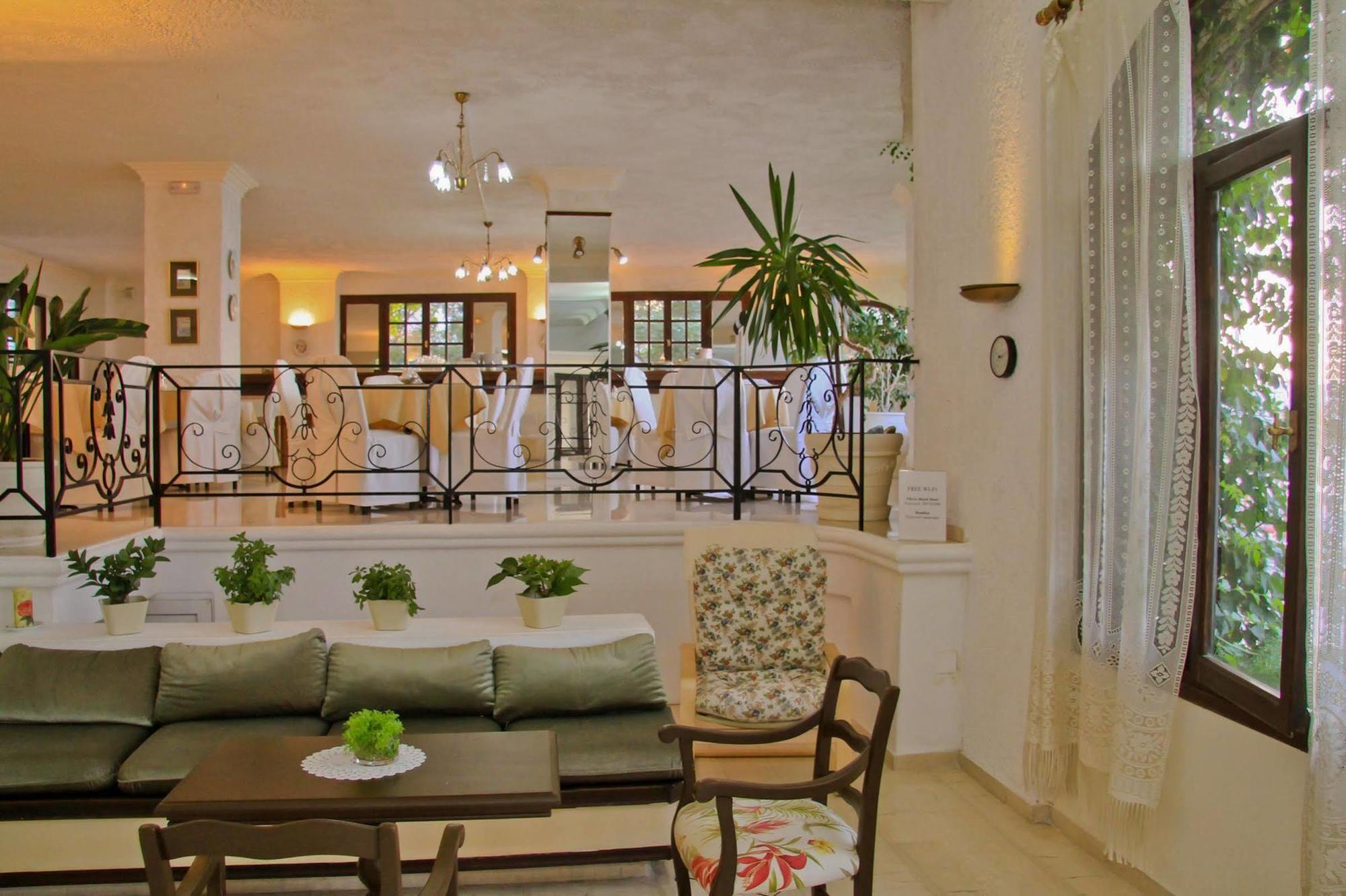 Azure Mare Hotel Limin Chersonisou 외부 사진